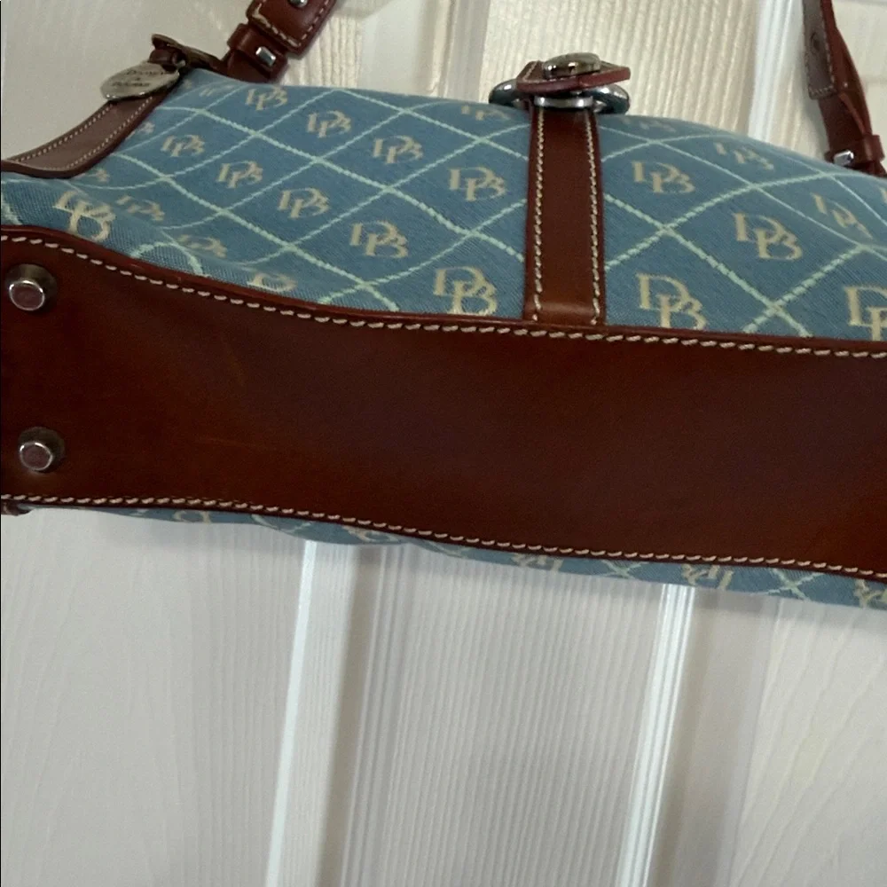DOONEY & BOURKE signature Crescent Hobo Bag blue canvas with brown leather trim